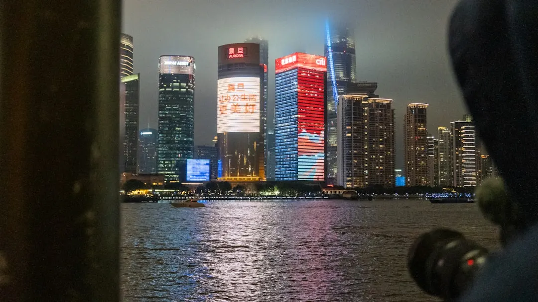 乡镇智慧生活电商服务平台技术架构设计要点
